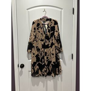 NWT New collection Tan and Black Tiered Long Sleeve Dress